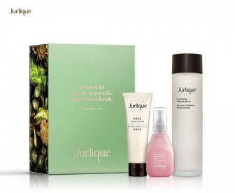 Jurlique 茱莉蔻 2019经典圣诞套装 3件套(玫瑰水30ml+神仙水150ml+手霜30ml) Jurlique 茱莉蔻 2019经典圣诞套装 3件套(玫瑰水30ml+神仙水150ml+手霜30ml)